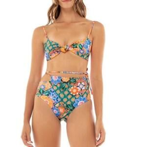 NWT Agua Bendita Tile Bikini top